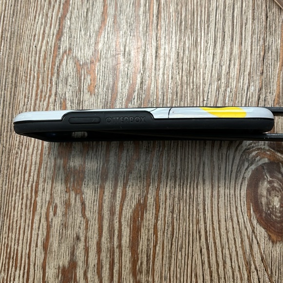 Minnie Mouse OtterBox iPhone X Case  Stride Symmetry Disney Parks Authentic - Picture 6 of 7